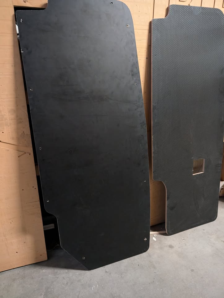 SPRINTER back door - FULL panel - DRIVER