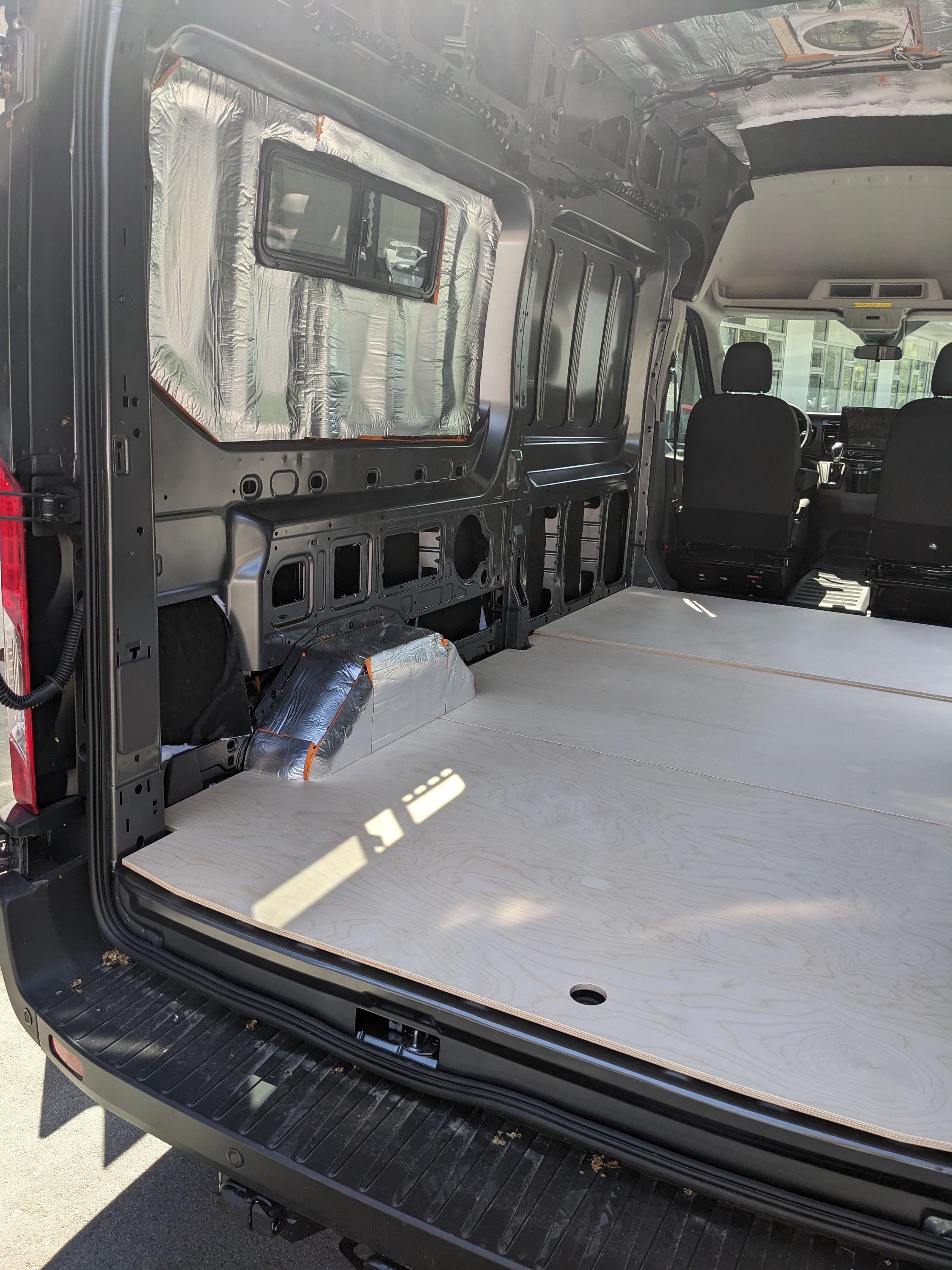 Transit 148 floor dxf - CAD / 2018-2025 /